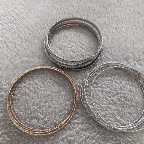 Bangle collection - Picture 1 of 5
